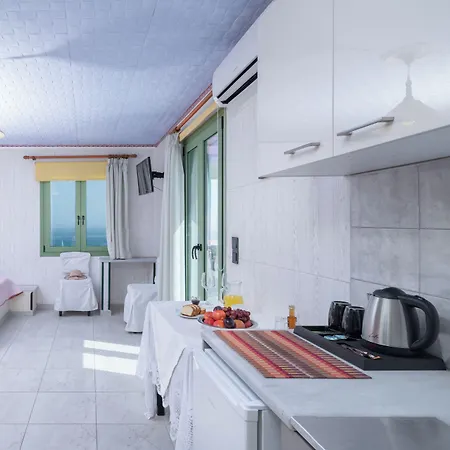 Gorgeous For 2 People, Swimming Pool And Sea View Apartmán *