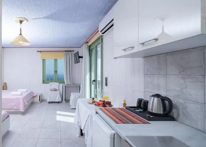 Gorgeous For 2 People, Swimming Pool And Sea View Apartman *