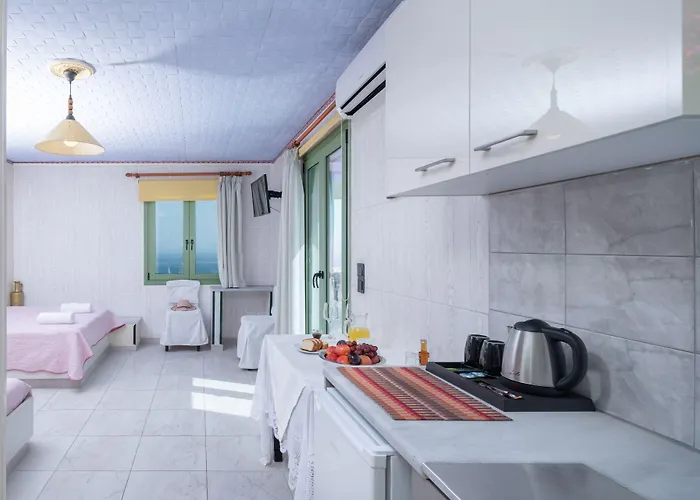 Gorgeous For 2 People, Swimming Pool And Sea View * Chersonissos