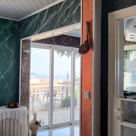 דירה Gorgeous For 2 People, Swimming Pool And Sea View